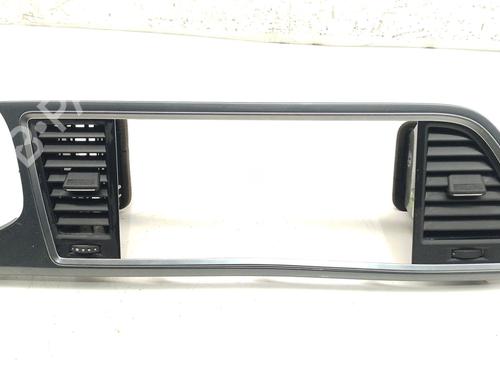 Used Air vent Air vent SEAT ATECA (KH7, KHP) 1.5 TSI (150 hp) 33812845 33812845