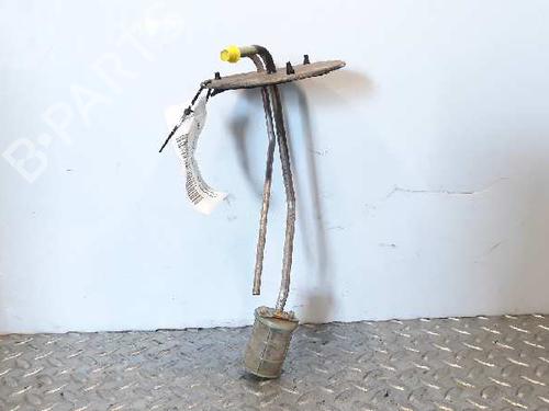 Used Fuel pump MITSUBISHI PAJERO I (L04_G, L14_G) [1982-1991]  5853963