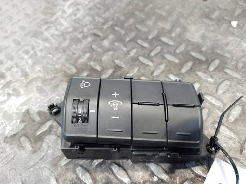 Used Switch Switch HYUNDAI i30 (GD) 1.4 CRDi (90 hp) 16925494 16925494