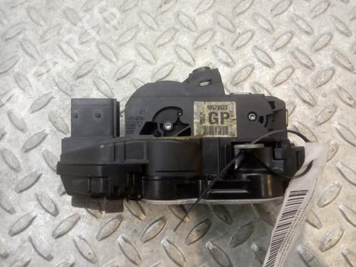 Used Front right lock CHEVROLET ORLANDO (J309) [2010-2025]  3061895