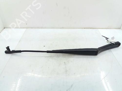 Used Front windshield wiper arm AUDI A3 (8P1) 2.0 TDI 16V (140 hp) 3474004