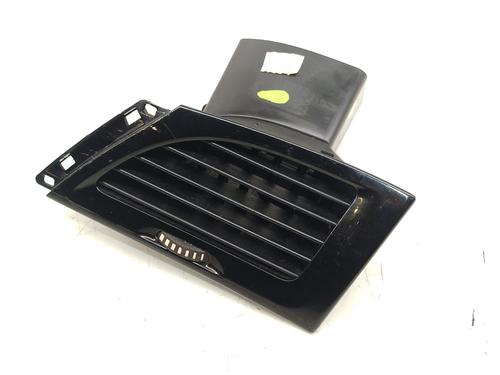 Used Air vent RENAULT MEGANE III Hatchback (BZ0/1_, B3_) 2.0 dCi (BZ0L) (160 hp) 32016377