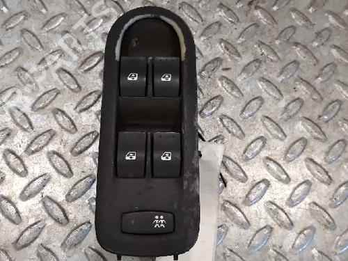 Used Left front window switch RENAULT MEGANE II (BM0/1_, CM0/1_) [2001-2012]  3055329