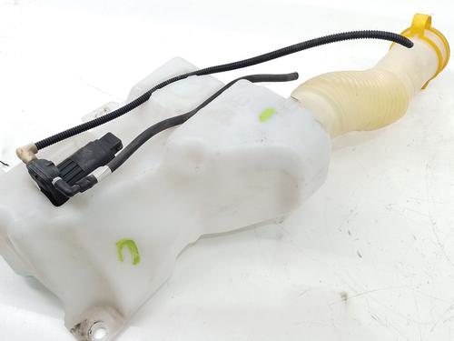 Sprinklertank FIAT 500X (334_) 1.6 D Multijet (334AXA1B, 334AXA11) (120 hp) 32193013