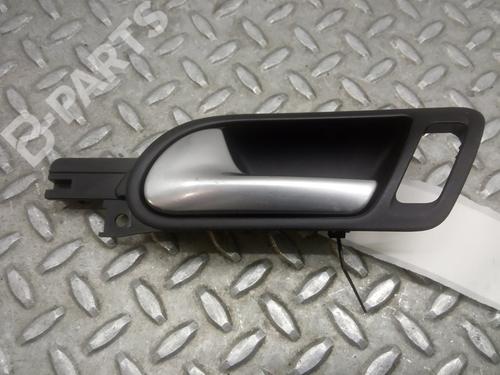 Used Front left interior door handle Front left interior door handle VW GOLF V (1K1) 1.9 TDI (90 hp) 9235051 9235051