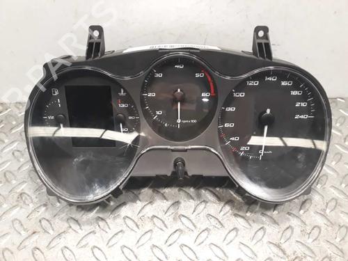 Used Instrument cluster SEAT LEON (1P1) [2005-2013]  6472216