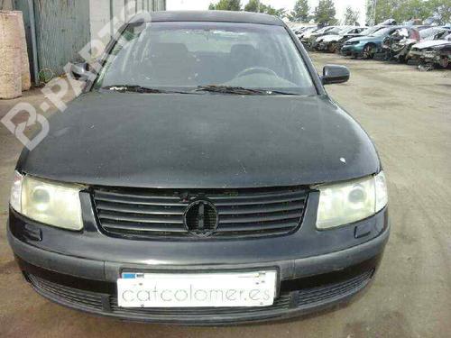 Used Parts VW PASSAT B2 (32B)    884175