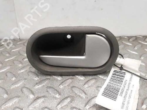 Used Front right interior door handle FORD FIESTA V (JH_, JD_) [2001-2014]  3221197