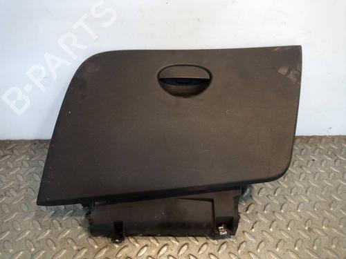 Used Glove box SEAT LEON (1P1) 1.9 TDI (105 hp) 13356222