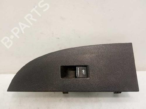 Mando elevalunas delantera derecho SEAT LEON (1P1) 1.9 TDI (105 hp) 4610739