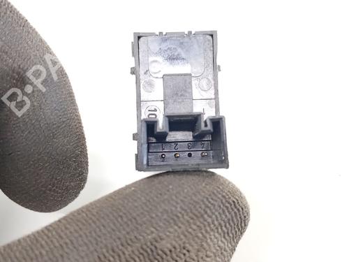 Right front window switch VW GOLF VI (5K1) 1.4 TSI | BP39170642I26 - Image 5