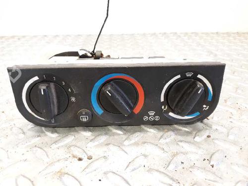 Used Climate control BMW 3 (E36) 318 tds (90 hp) 6055173