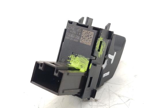 Left rear window switch SKODA FABIA III (NJ3) | BP30969327I29