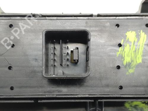 Left front window switch SEAT LEON (1P1) 2.0 TDI 16V | BP29242981I27 