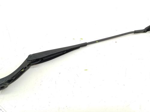 Used Front windshield wiper arm Front windshield wiper arm 35728908 35728908