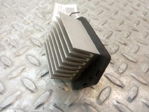 Used Heater resistor SUZUKI SWIFT III (MZ, EZ) [2005-2025]  11673746