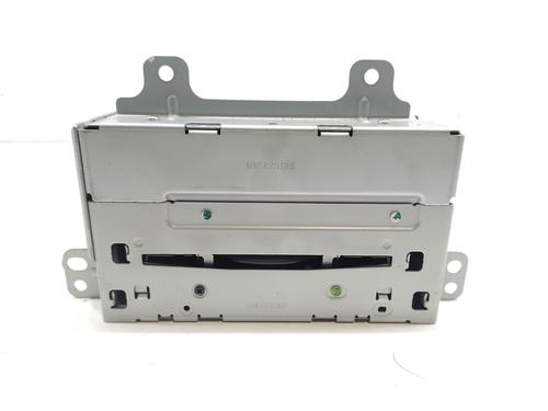 Used Radio OPEL ASTRA J (P10) [2009-2016]  24110088