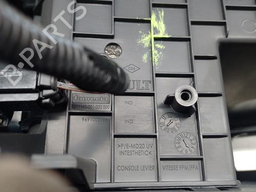 Middle console RENAULT MEGANE III Hatchback (BZ0/1_, B3_) 1.2 TCe (BZ16, BZ28) | BP33318922I22  - Image 13