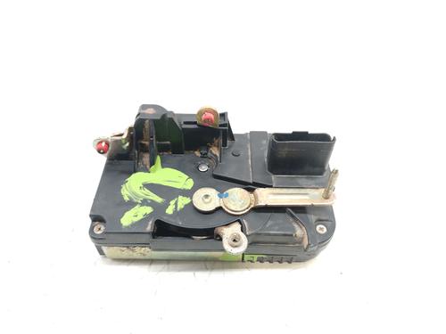 Used Front left lock PEUGEOT EXPERT (224_) 2.0 HDi (94 hp) 24398178