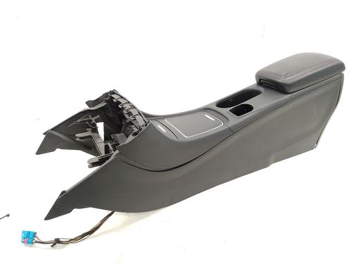 Used Middle console Middle console MERCEDES-BENZ GLA-CLASS (X156) GLA 200 CDI / d (156.908) (136 hp) 36163244 36163244