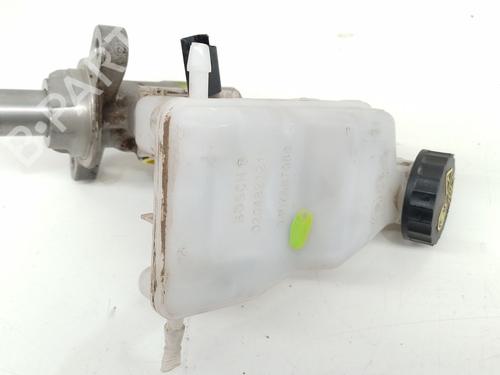 bomba-dos-travoes-peugeot-rifter-2018-32394354 main image