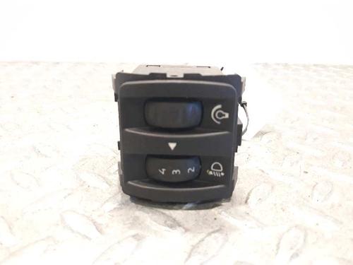 Used Headlight switch Headlight switch RENAULT SCÉNIC II (JM0/1_) [2003-2010] 14228121 14228121