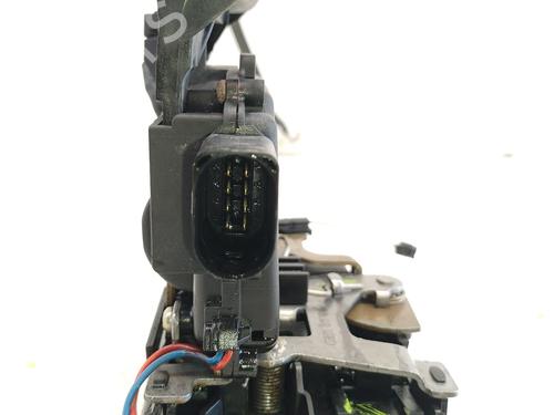 Front left lock VW PASSAT B5.5 (3B3) 1.9 TDI | BP24642871C98 