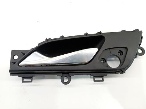 Venstre bagtil invendig håndtag Venstre bagtil invendig håndtag HYUNDAI i40 I (VF) 1.7 CRDI (141 hp) 36433206 36433206
