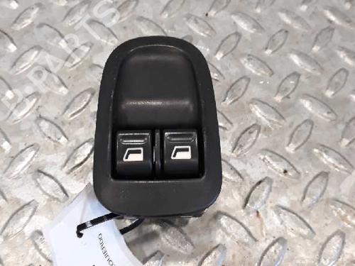 Fensterheberschalter links vorne für PEUGEOT 206 Hatchback (2A/C) 1.9 D (69 hp) 5396595