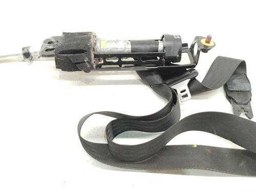 Cinto de segurança frente esquerdo VOLVO V50 (545) [2003-2012]  31651336