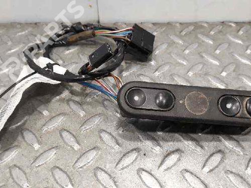 Used Left rear window switch Left rear window switch OPEL FRONTERA A (U92) 2.3 TD (5JMWL4) (100 hp) 3053062 3053062