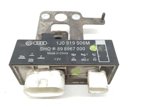 Used Electronic module SEAT IBIZA IV (6J5, 6P1) 1.6 TDI (90 hp) 29638234