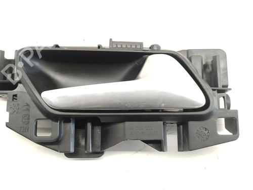 Maniglia interna anteriore destra PEUGEOT 308 II (LB_, LP_, LW_, LH_, L3_) 1.5 BlueHDI 100 (102 hp) 27986034