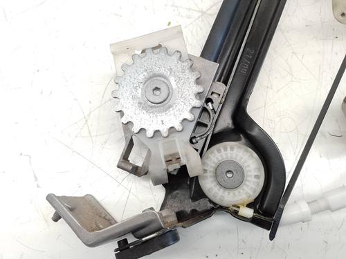 Front right window mechanism BMW 1 (E87) 116 d | BP18905861C23 