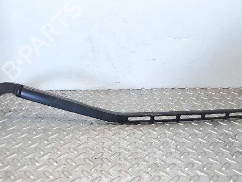 Front windshield wiper arm PEUGEOT 307 SW (3H) 1.6 HDI 90 BP5884487C143