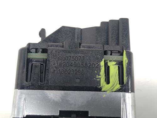 Right rear window switch MERCEDES-BENZ C-CLASS (W204) C 200 CDI (204.001) | BP31063338I28