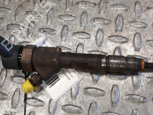 Used Injector RENAULT MEGANE II Saloon (LM0/1_) 1.9 dCi (LM0G, LM1G, LM2C) (120 hp) 5589788