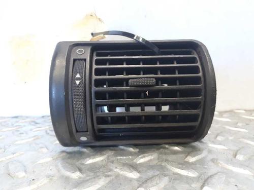 Grille d'aération AUDI A4 B5 (8D2) [1994-2001]  11671169