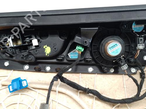 Front right panel VOLVO XC60 I SUV (156)  | BP29506075C59 