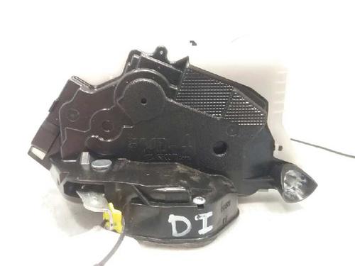 Used Front left lock TOYOTA YARIS (_P13_) [2010-2020]  3536219