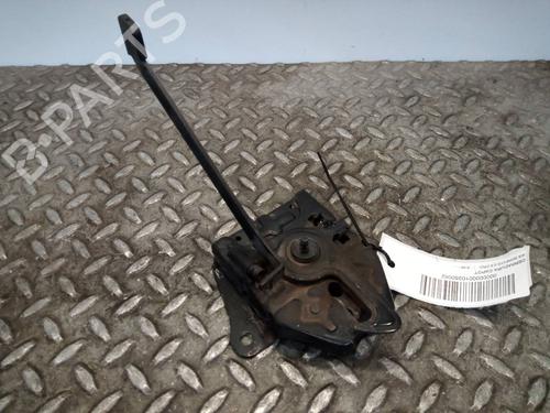 Used Hood lock KIA SORENTO I (JC) [2002-2011]  16858890