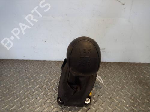 Used Gear lever PEUGEOT 107 (PM_, PN_) 1.0 (68 hp) 13506655