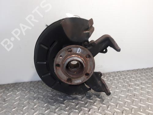 Used Right front steering knuckle VW POLO (9N_, 9A_) 1.4 16V (75 hp) 8206904