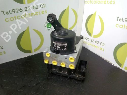 Used ABS pump BMW 3 (E46) 320 d (136 hp) 3081756