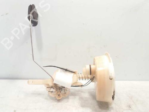 Used Fuel pump BMW 3 Compact (E46) 316 ti (115 hp) 4799690