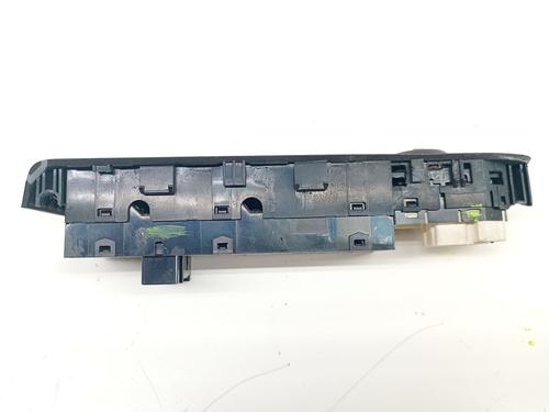 Left front window switch KIA SPORTAGE IV (QL, QLE) 1.7 CRDi | BP37421819I27 - Image 3