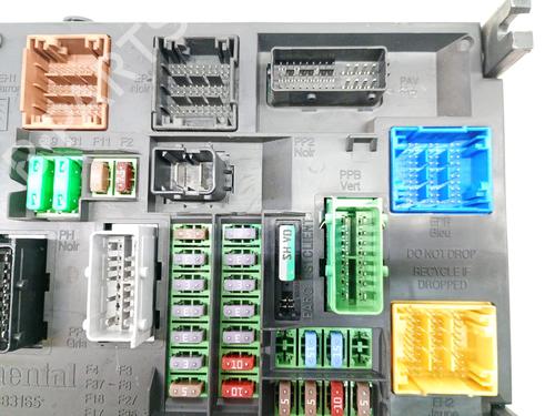 Fuse box CITROËN C4 II (NC_) 1.6 BlueHDi 100 | BP39589235E1 - Image 4