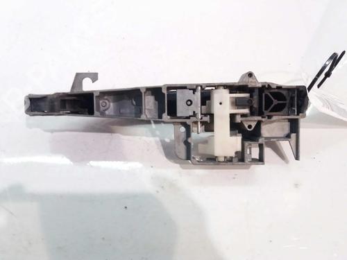 Rear left exterior door handle PEUGEOT 407 (6D_) 2.0 HDi 135 (6DRHRH, 6DRHRE, 6DRHRG, 6DRHRJ) | BP3077851C130 