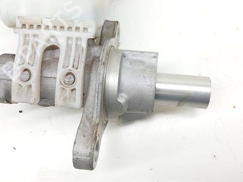 Brake master cylinder OPEL CORSA E (X15) 1.4 (08, 68) | BP39240884M77 - Image 2