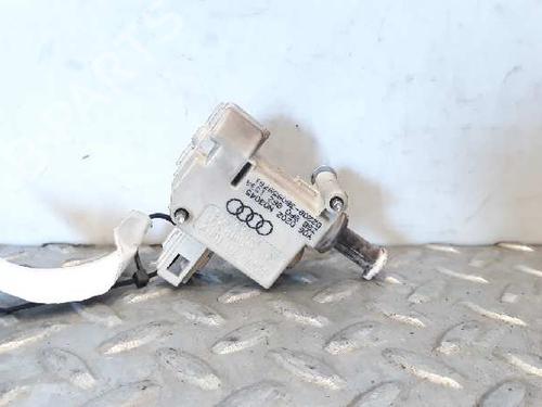 Used Fuel door actuator AUDI A3 (8P1) 1.9 TDI (105 hp) 10276942